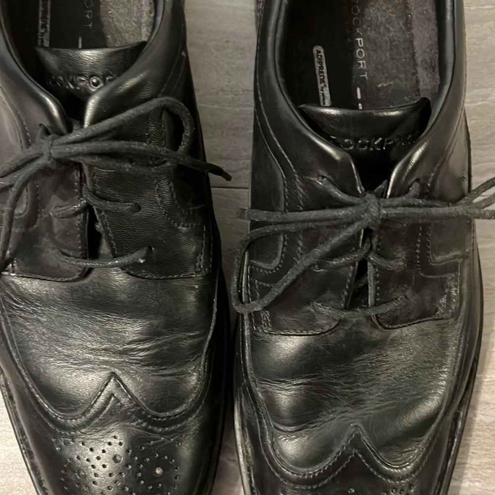 Rockport black wingtip